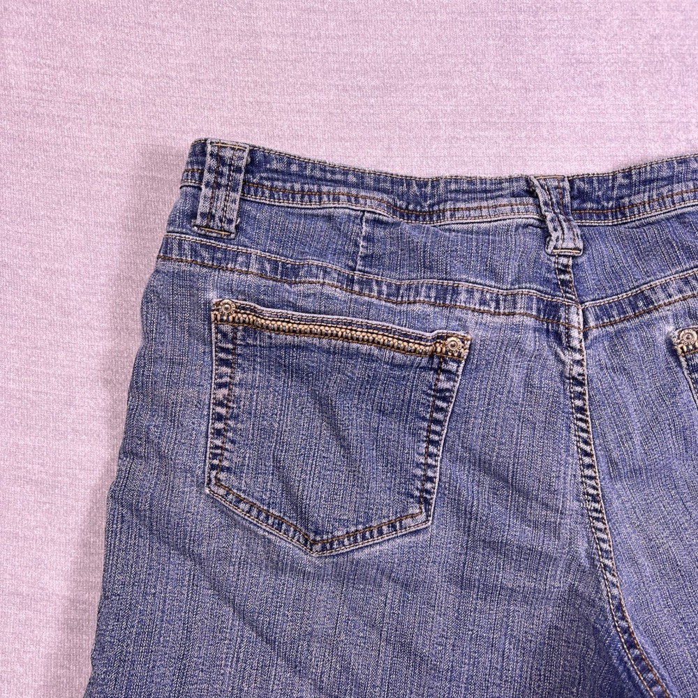 Faded Glory Stretch Zipper Pocket Mid Rise Denim Jean Shorts Womens 18 Denim - Picture 3 of 11